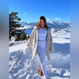 NWT Vuori Sherpa Hooded Trench In Dark Salt